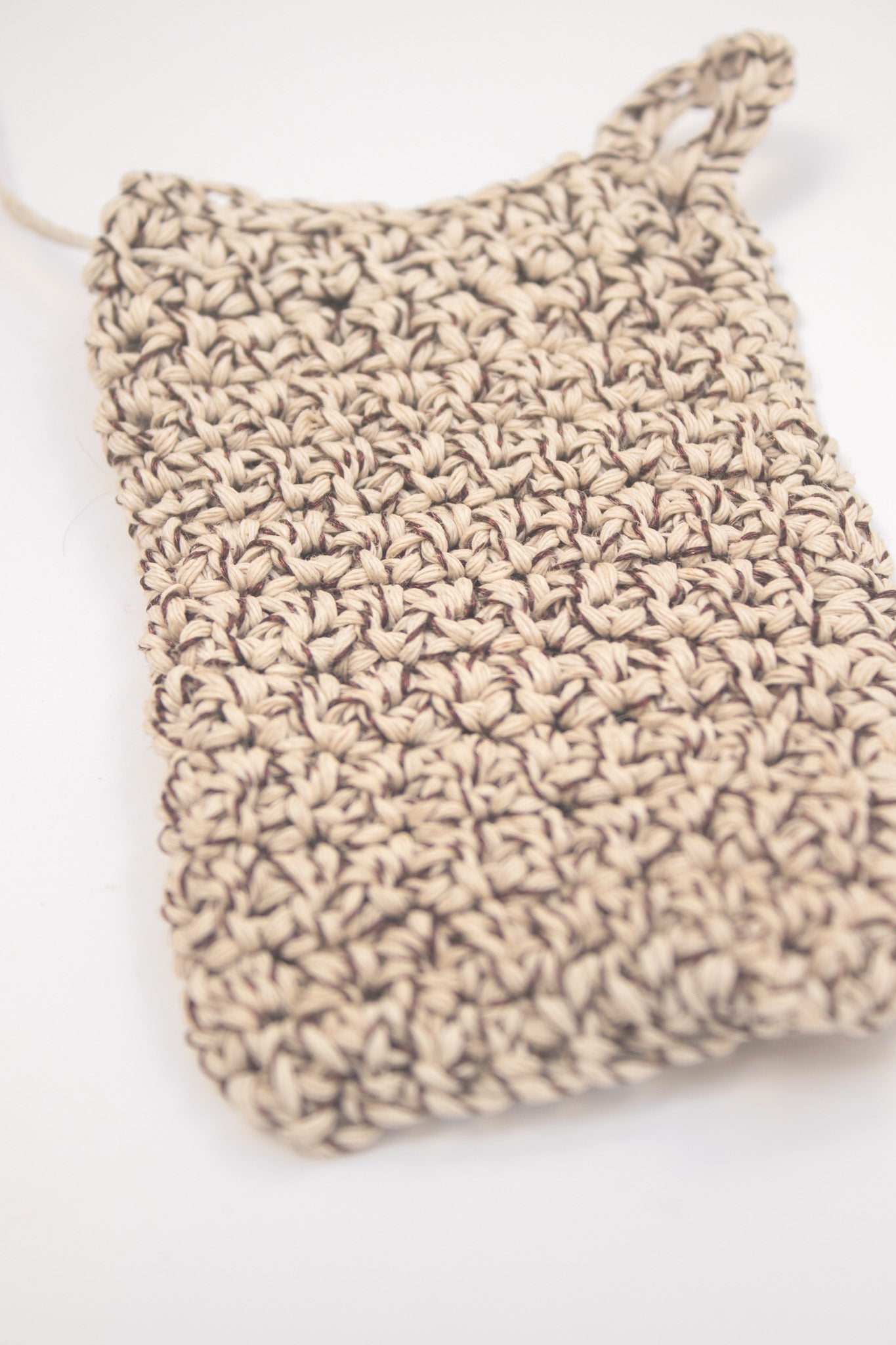 Exfoliating hemp soap saver